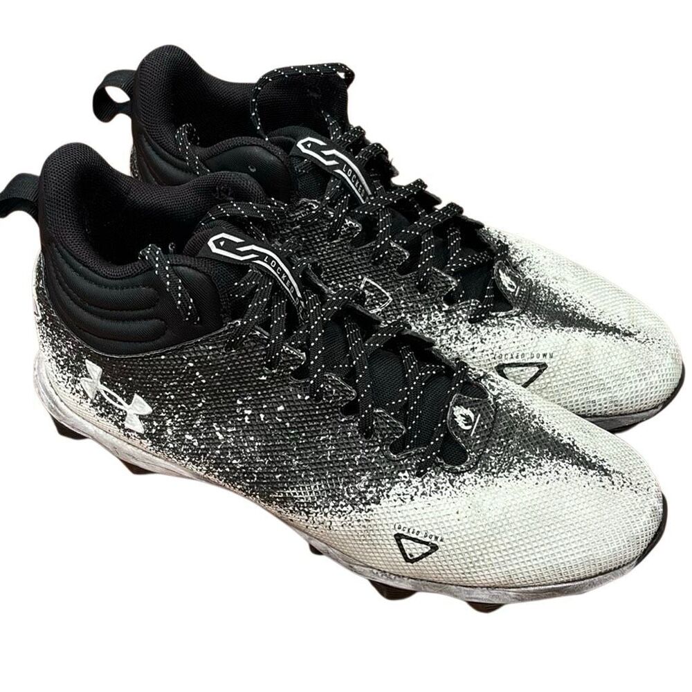 Under Armour Highlight / Spotlight Football Cleats – Men’s Size 11 – Black/White